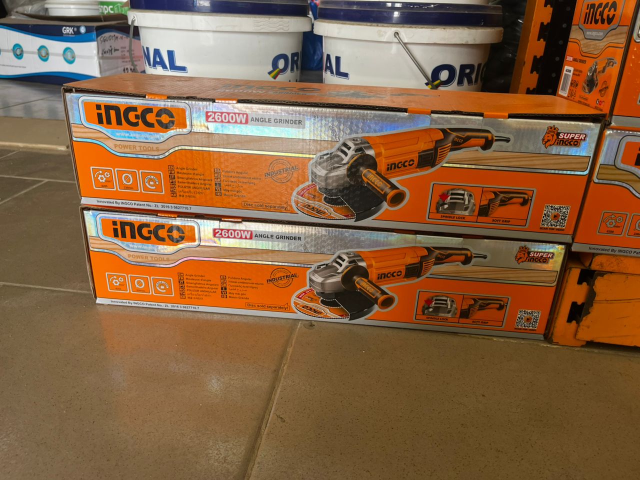 Meuleuse d’angle 2600W