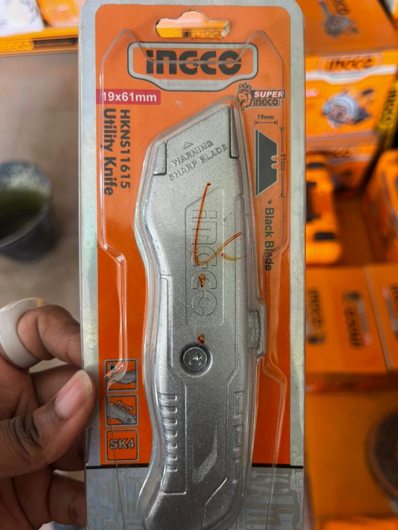 Couteau utilitaire 19×61 mm